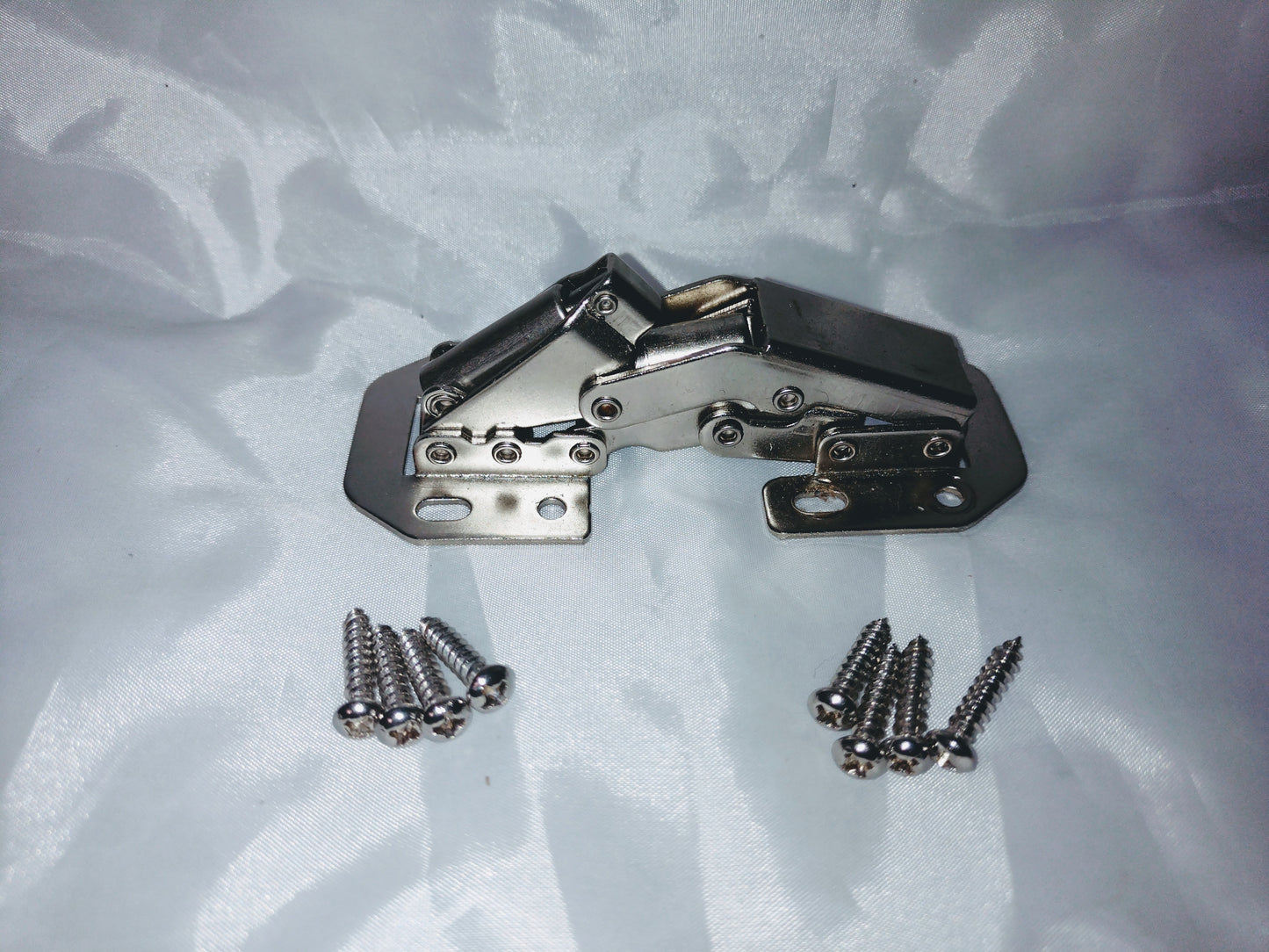 Cabinet Hinge SKU1028