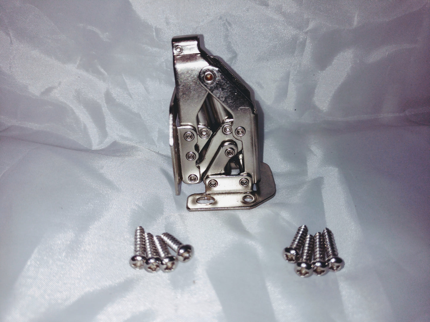 Cabinet Hinge SKU1028