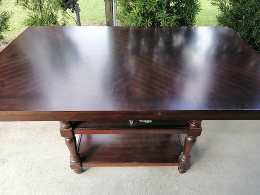 Fancy table SKU1035