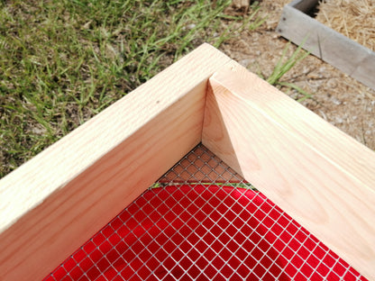 Unstained Soil Sifter - 1/4 inch SKU1038